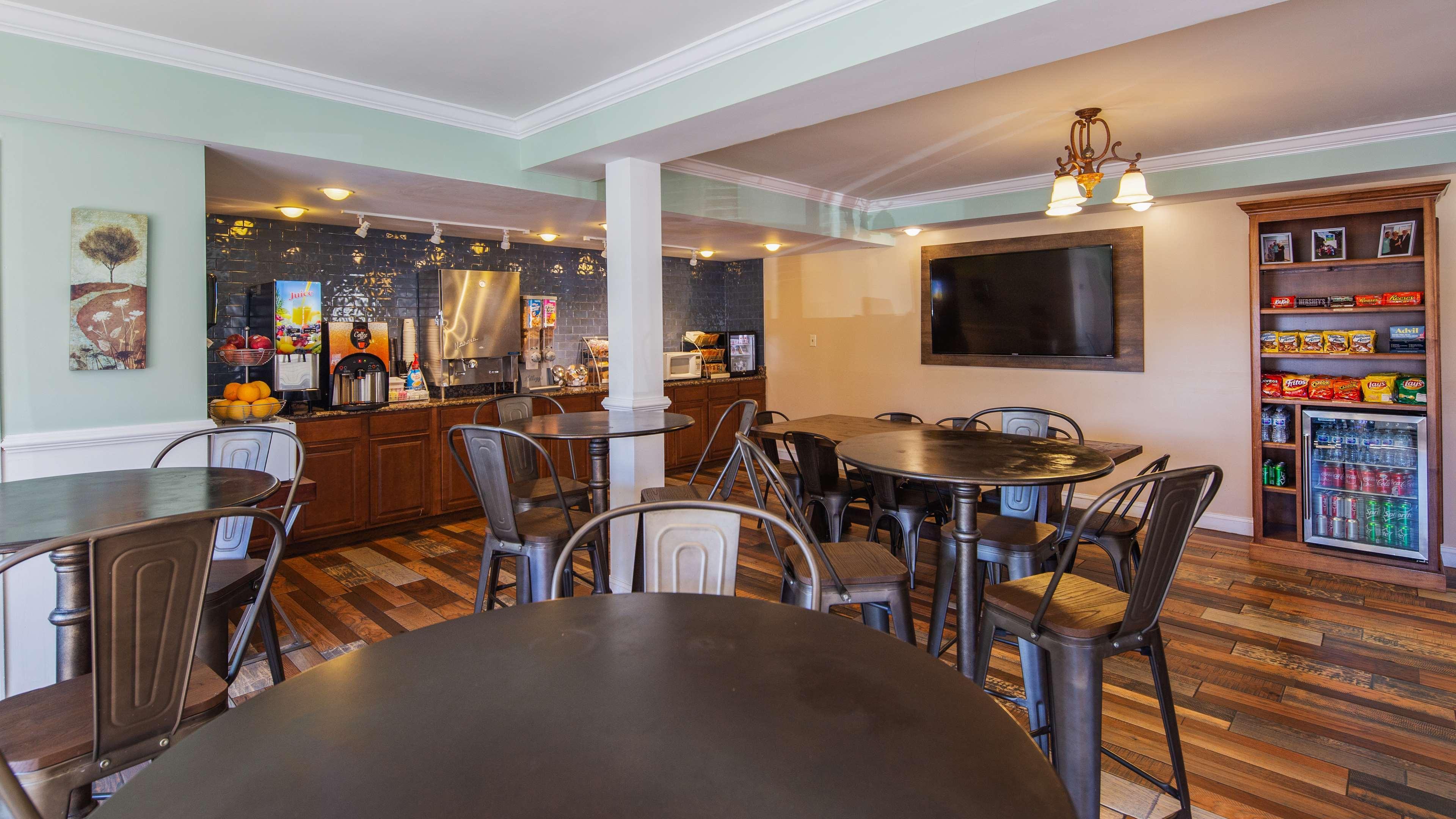 Best Western Plus Atrium Inn Schertz Exterior photo